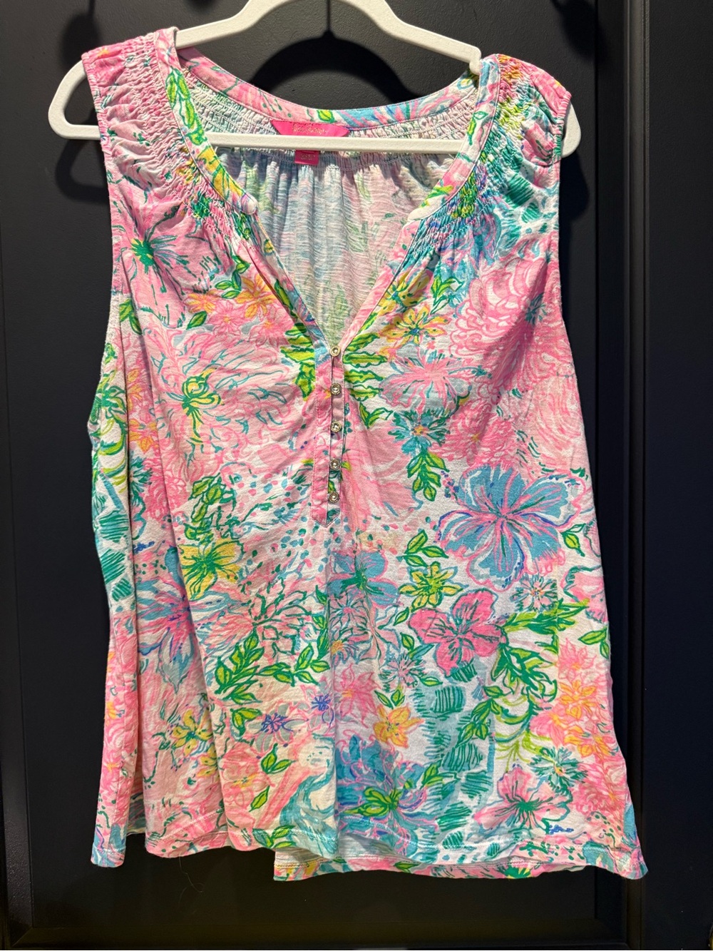 Lilly Pulitzer Pink Floral Sleeveless V-Neck Top